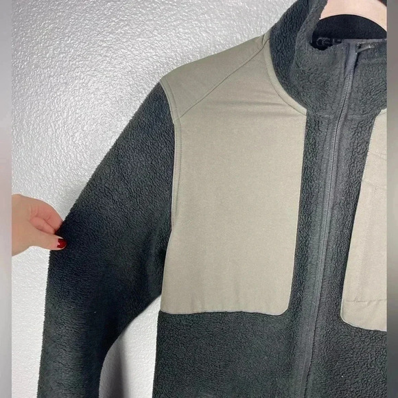 Toad&Co Ballards Fleece Jacket Full Zip Men’s Small Black/Green Pockets Warm - Picture 5 of 10